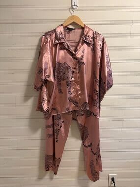 Midnight Bakery Pink Satin Leopard Print Pajama Lounge Set XL
